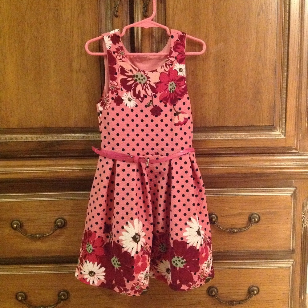 🎉HP🎉Flower Dress Everything Kids 11/25/18
